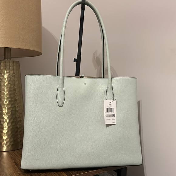 Kate Spade Large Tote $449 - Picture 3 of 8